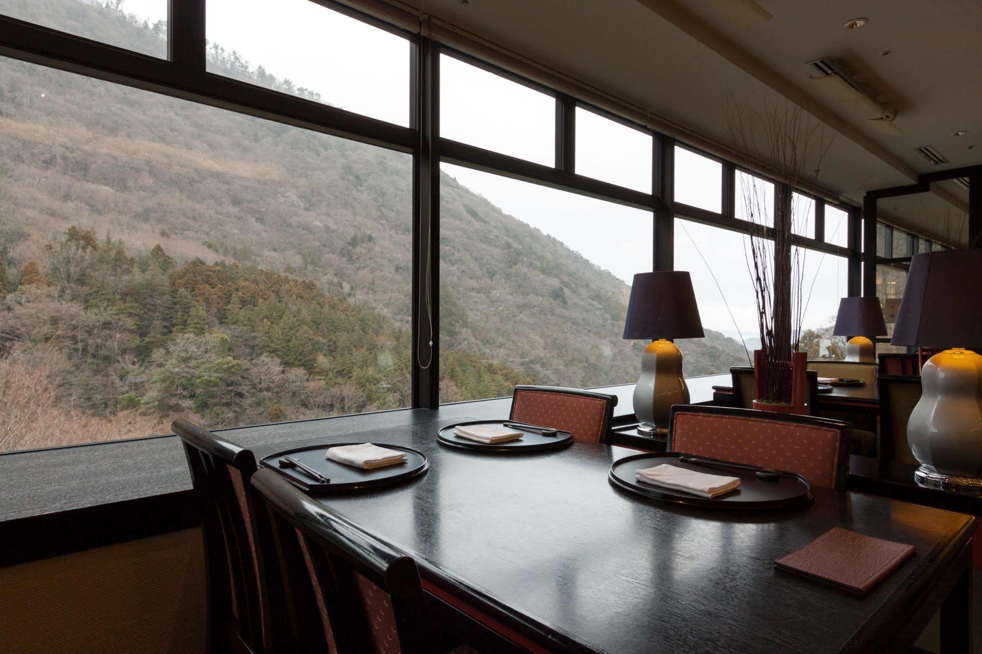 Hotel Hatsuhana Hakone Exterior photo