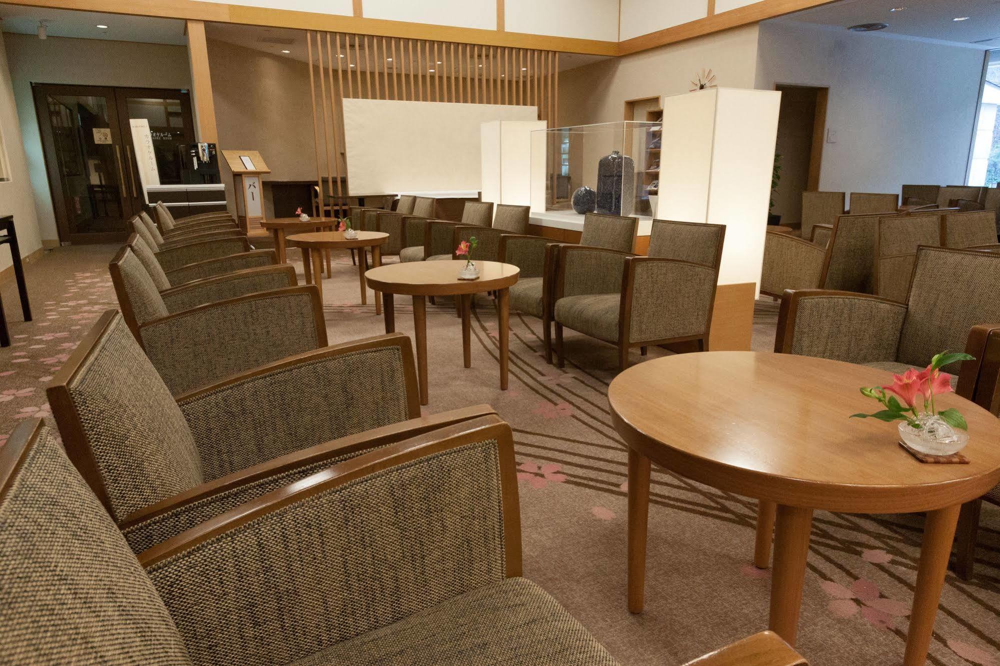 Hotel Hatsuhana Hakone Exterior photo